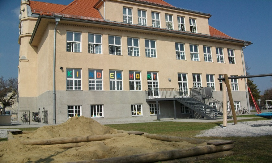 Kinderhort der Evangelischen Kirche Kinderhort der Evangelischen Kirche